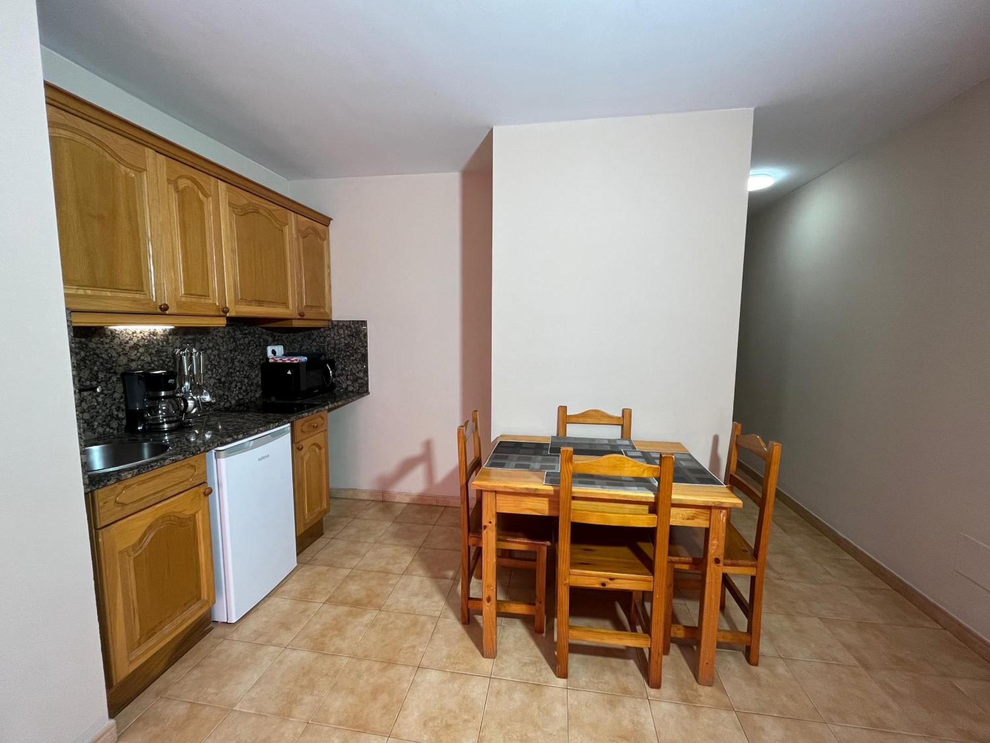 Wuau! Apartamentos Solana De ראנסול מראה חיצוני תמונה